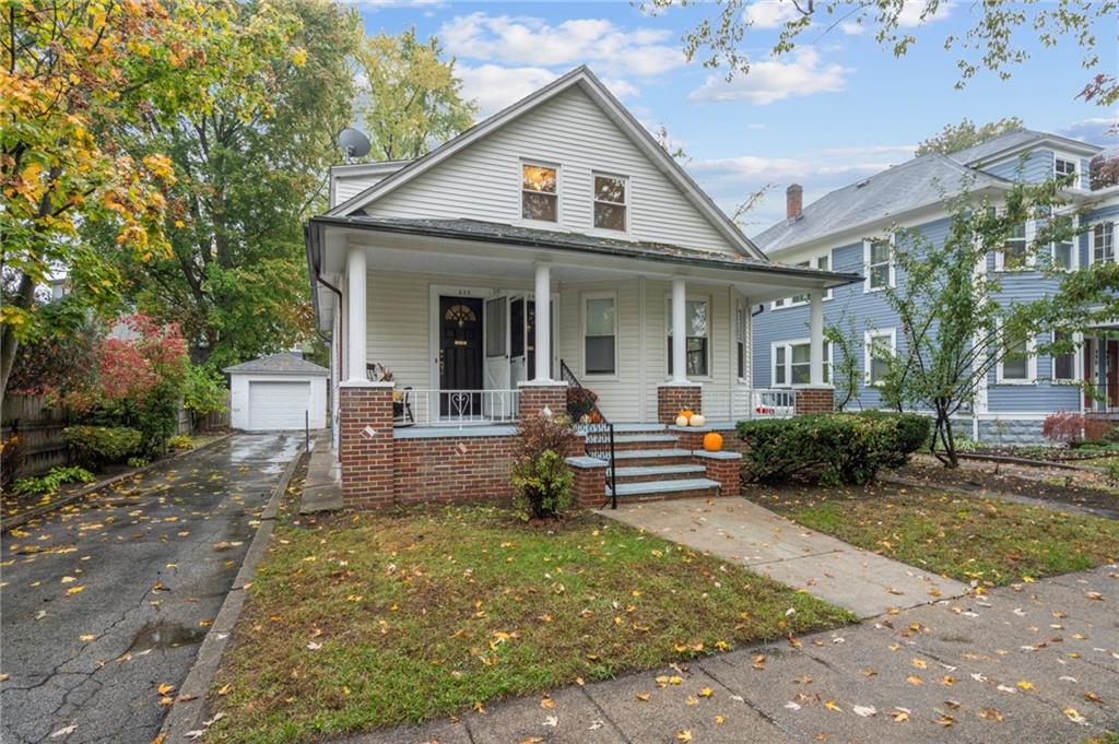 484 Pleasant Valley Parkway, Providence, RI 02908 MLS 1268840 Lila