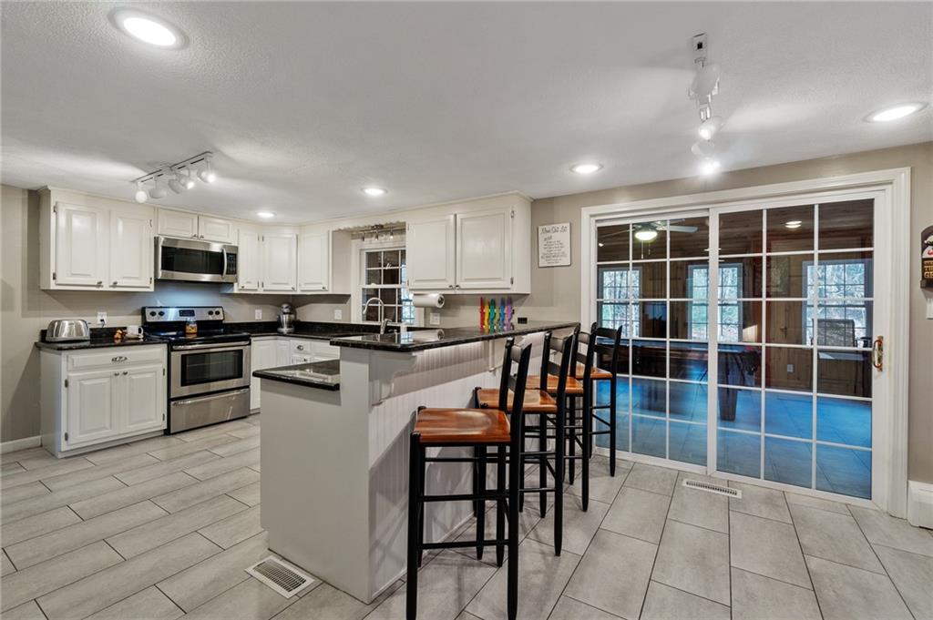 140 Snake Hill Road, Burrillville, RI 02826 MLS 1269194 Lila Delman