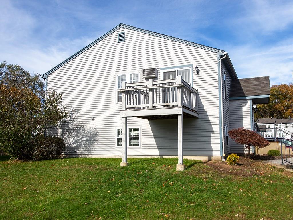 565 Quaker Lane, West Warwick, RI 02893 MLS 1269608 Lila Delman