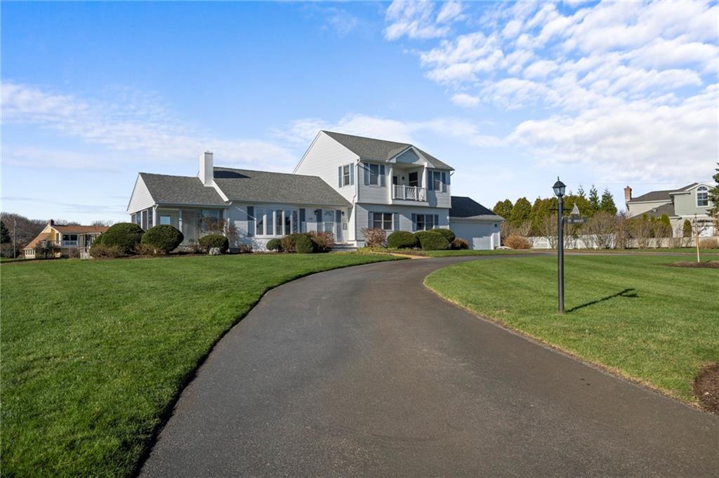 116 Cliff Drive, Narragansett