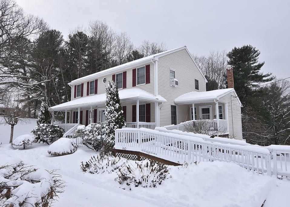 216 Old Great Road, North Smithfield, RI 02896 MLS 1271374 Lila Delman