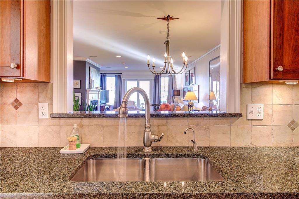 188 Ferry Landing Circle, Portsmouth, RI 02871 MLS 1271636 Lila Delman