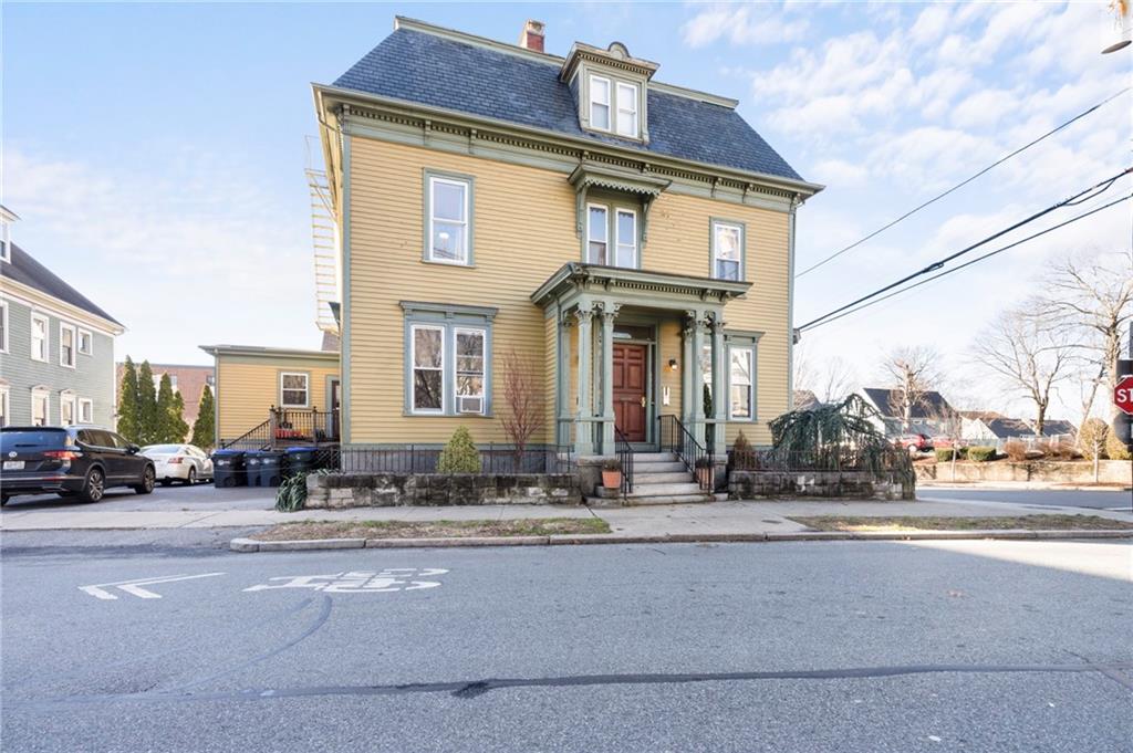 103 Doyle Avenue, Unit2, Providence, RI 02906 MLS 1272626 Lila Delman
