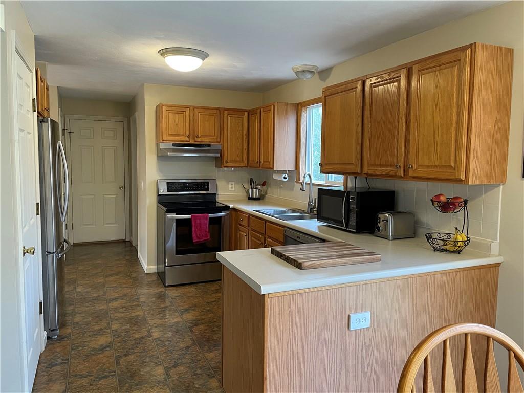 29 Walker Lane, Coventry, RI 02816 MLS 1273657 Lila Delman