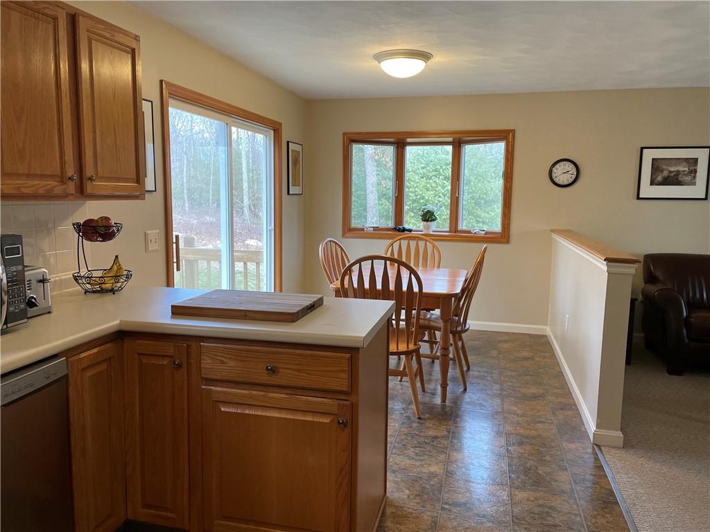 29 Walker Lane, Coventry, RI 02816 MLS 1273657 Lila Delman