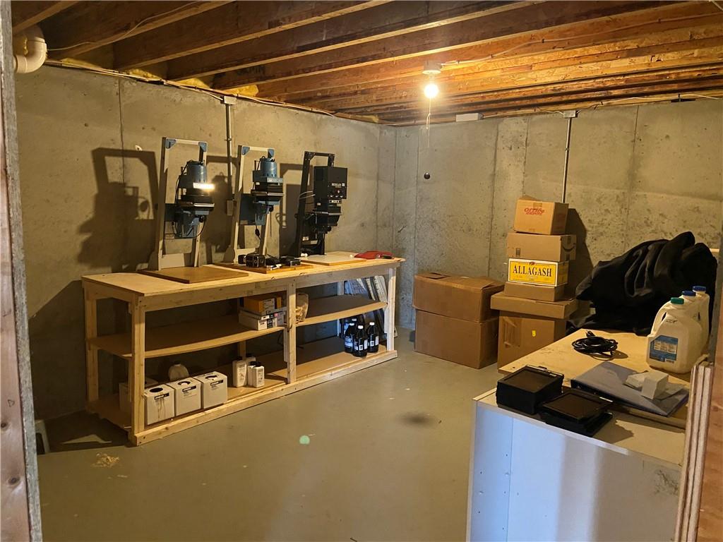 61 Taylor Road, Johnston, RI 02919 MLS 1273832 Lila Delman