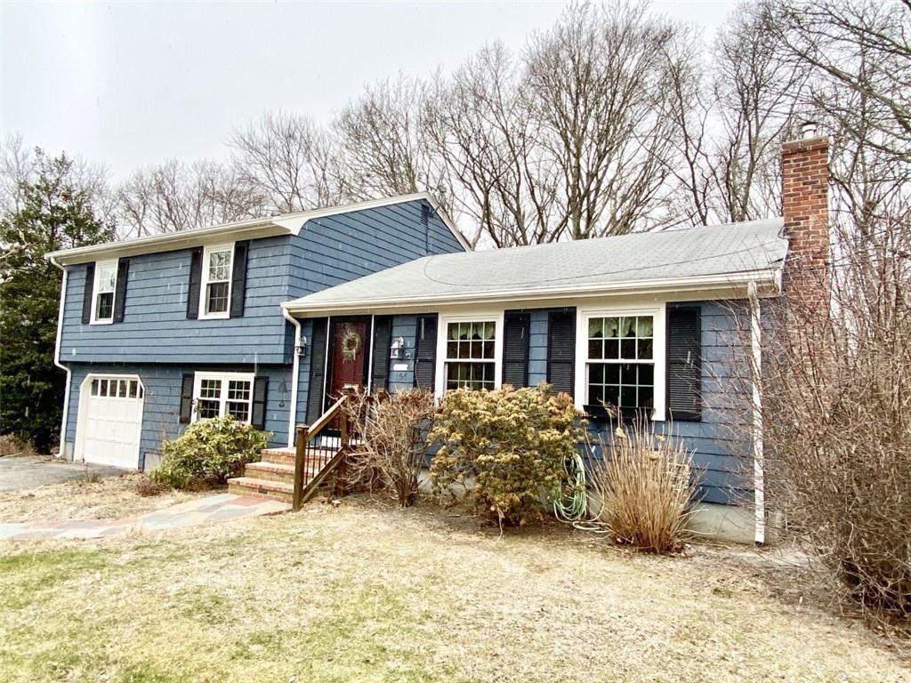 156 Briarbrook Drive, North Kingstown