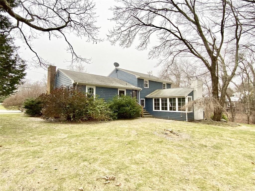 156 Briarbrook Drive, North Kingstown