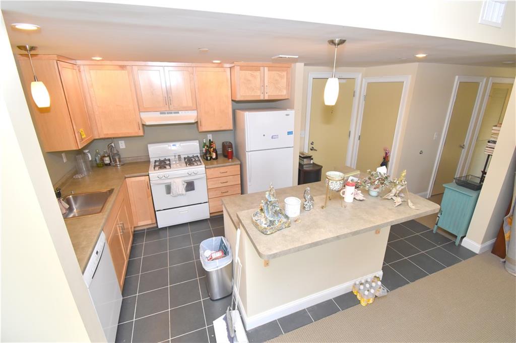 200 Clarke Road, Unit304, Narragansett, RI 02882 MLS 1274476 Lila