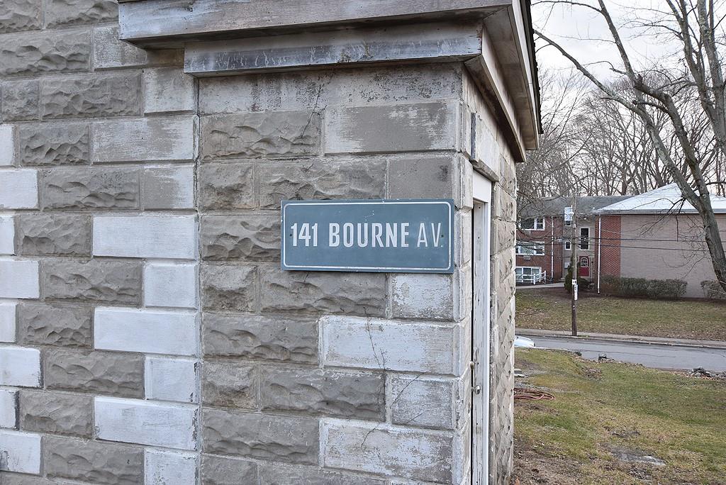 141 Bourne Avenue, East Providence