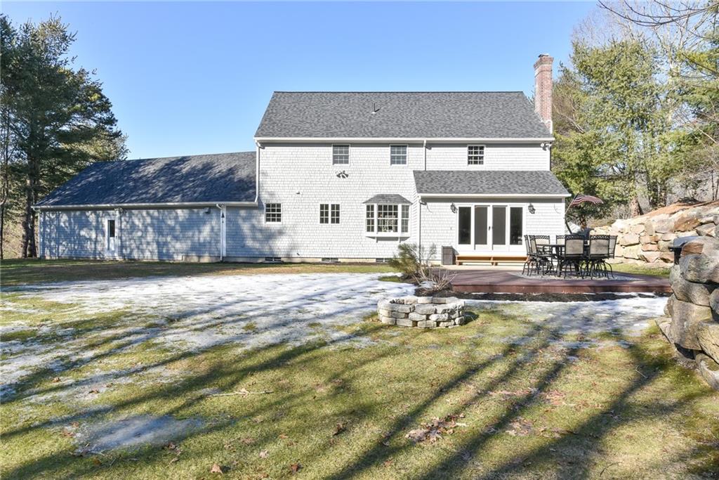 319 Mourning Dove Drive, North Kingstown