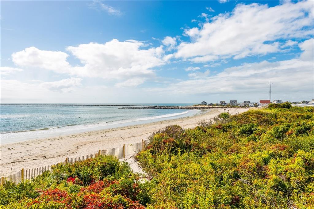 200 Sand Hill Cove Road, Narragansett