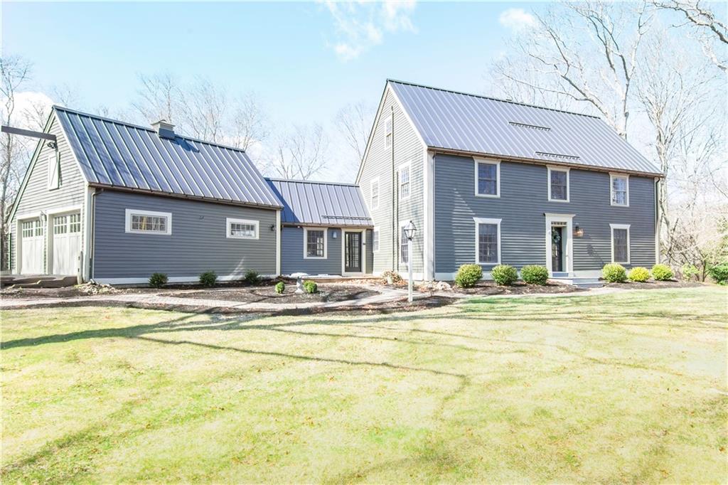 130 Tuckertown Road, South Kingstown