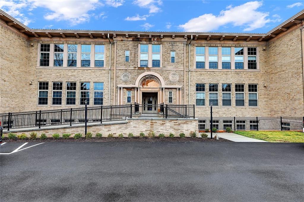 7 Mount. Hope Avenue, Unit304, Providence, RI 02906 MLS 1278713