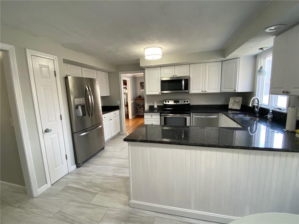 198 Daniel Drive, North Kingstown, RI 02852 MLS 1279474 Lila Delman