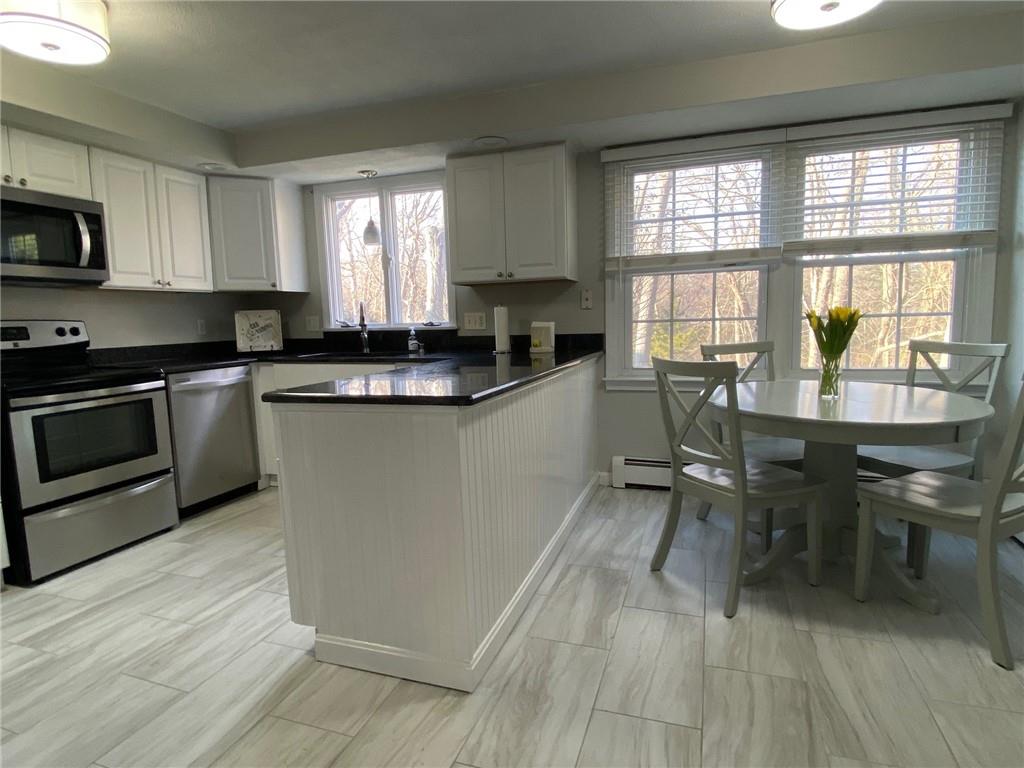 198 Daniel Drive, North Kingstown, RI 02852 MLS 1279474 Lila Delman