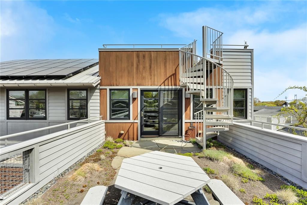 5 Clinton Avenue, Jamestown, RI 02835 MLS 1279628 Lila Delman