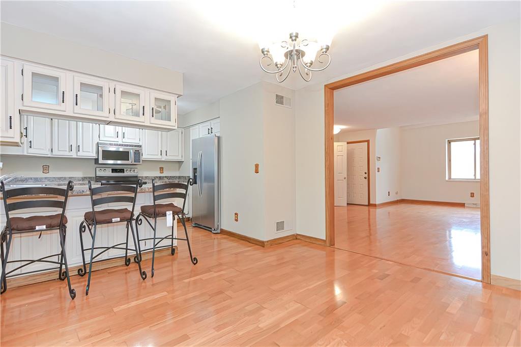 125 Smith Avenue, Unit11d, Smithfield, RI 02828 MLS 1282341 Lila Delman