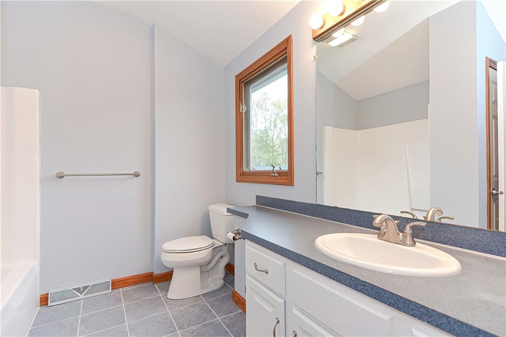 125 Smith Avenue, Unit11d, Smithfield, RI 02828 MLS 1282341 Lila Delman