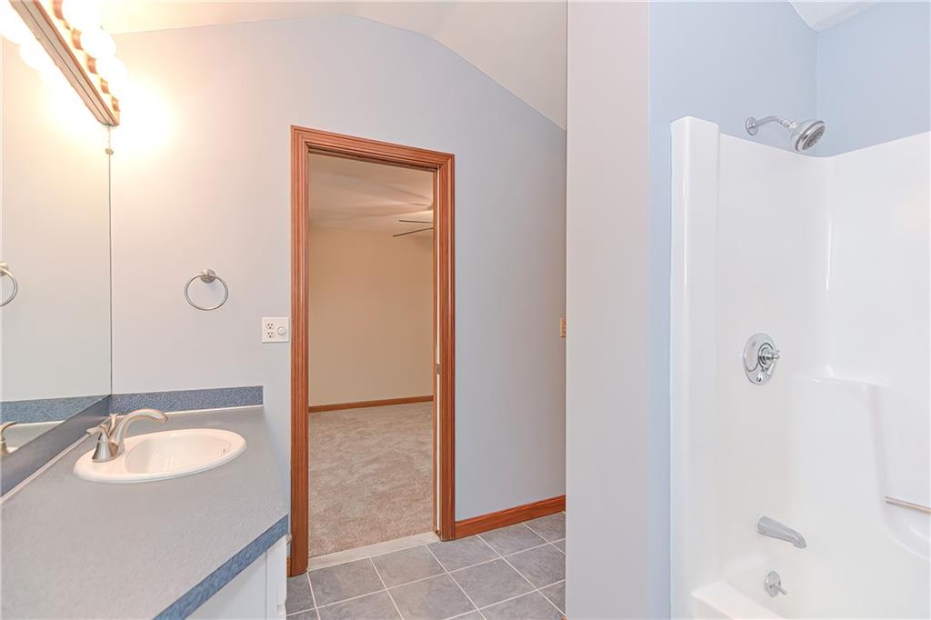 125 Smith Avenue, Unit11d, Smithfield, RI 02828 MLS 1282341 Lila Delman