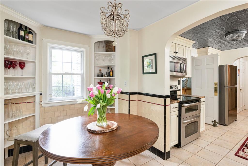 50 Mauran Street, Cranston, RI 02910 MLS 1282409 Lila Delman