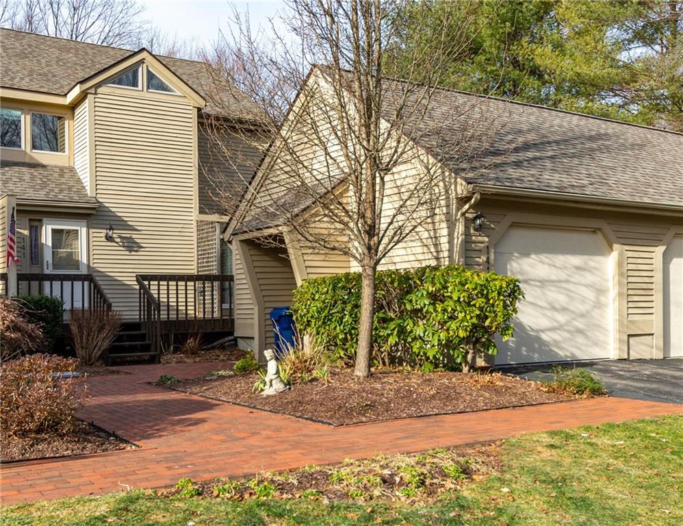 141 Pine Glen Drive, East Greenwich, RI 02818 MLS 1283190 Lila Delman