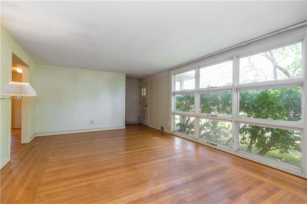 34 Cliffside Drive, Cranston, RI 02920 MLS 1283282 Lila Delman