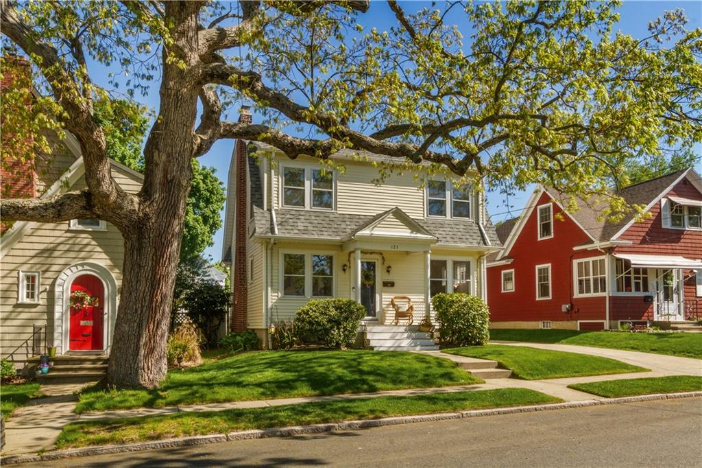 123 Oakland Avenue, Cranston, RI 02910 MLS 1283293 Lila Delman