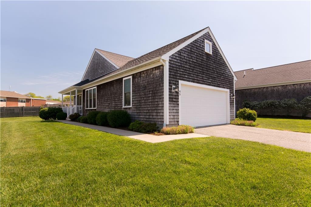 45 Bay Ridge Drive, Unit5a, Middletown, RI 02842 MLS 1283330 Lila
