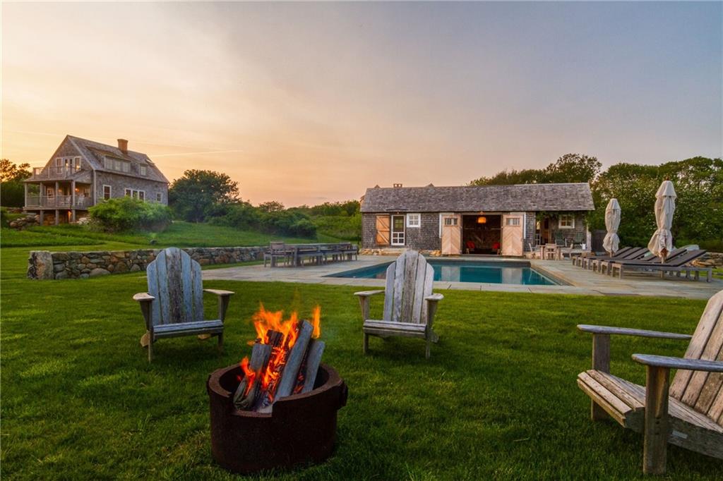 1776 Corn Neck Road, Block Island