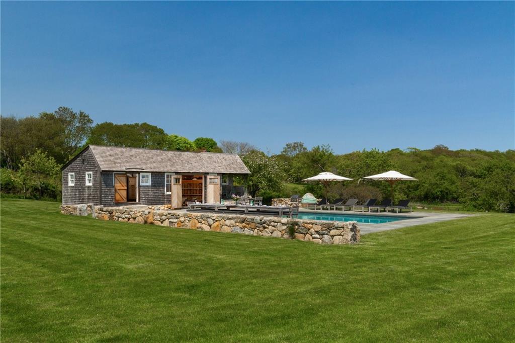 1776 Corn Neck Road, Block Island