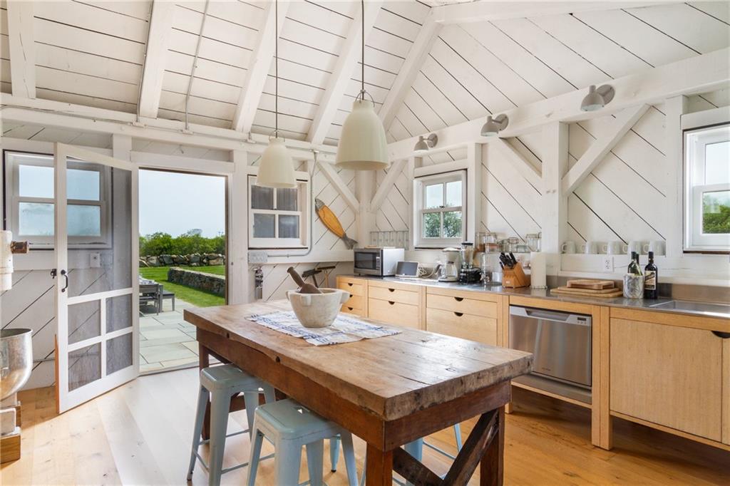 1776 Corn Neck Road, Block Island