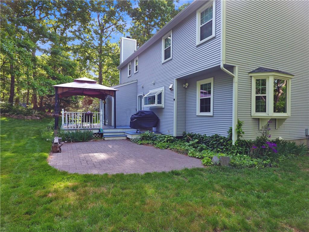 214 King's Ridge Road, South Kingstown