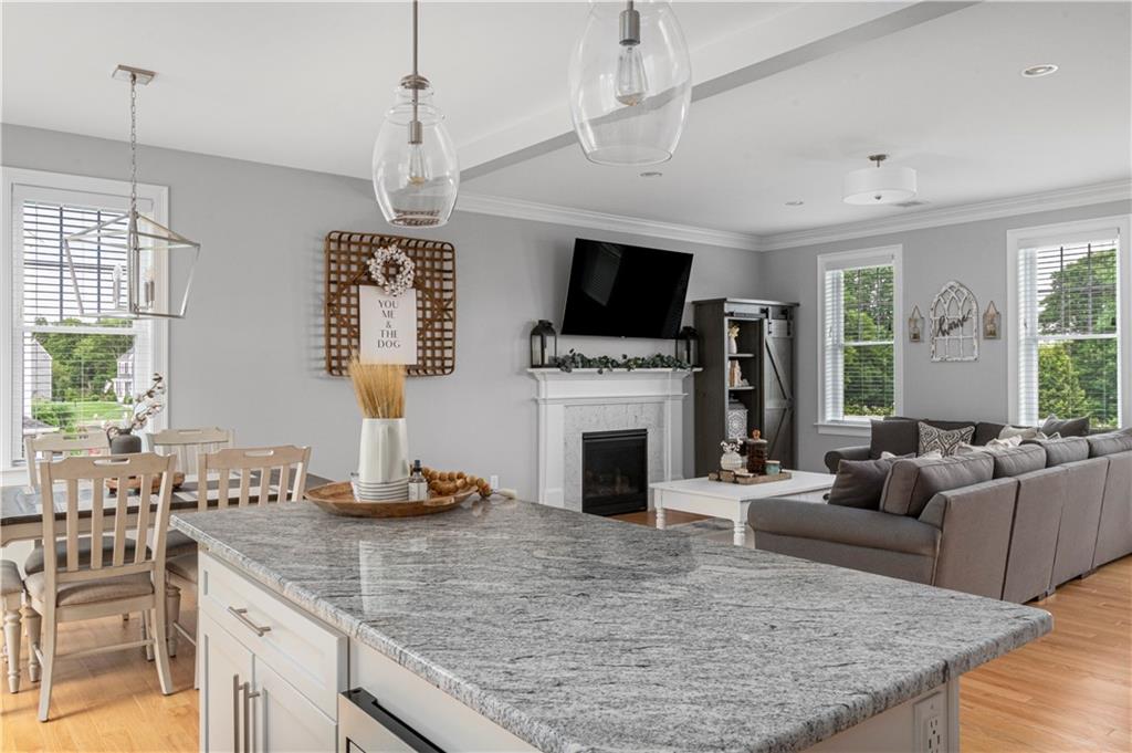 102 Windward Way, Swansea, MA 02777 MLS 1284720 Lila Delman