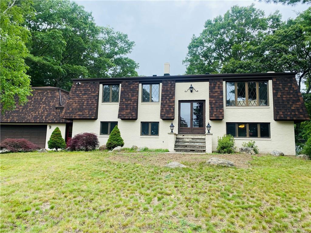 3 Beechnut Drive, Johnston, RI 02919 MLS 1285029 Lila Delman