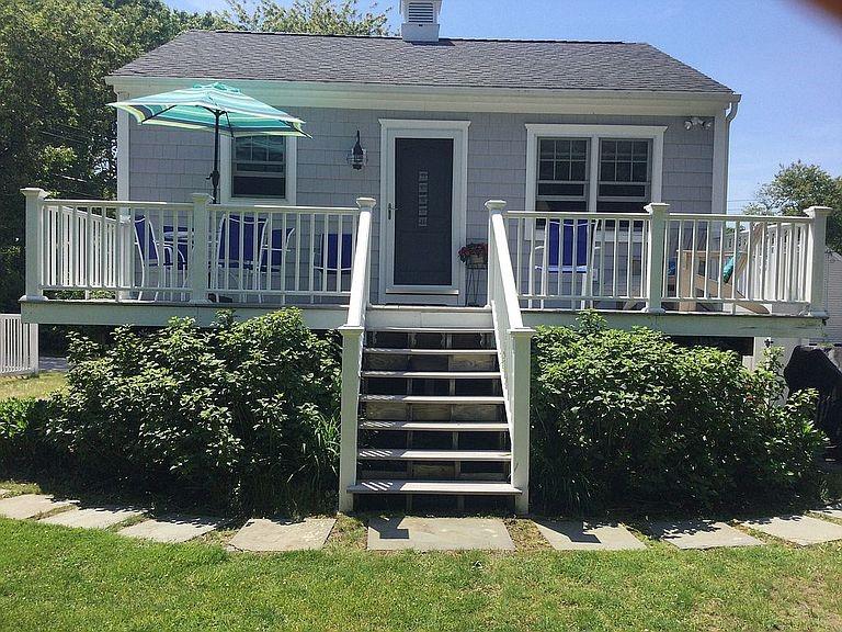 407 Succotash Road, South Kingstown, RI 02879 MLS 1285398 Lila Delman