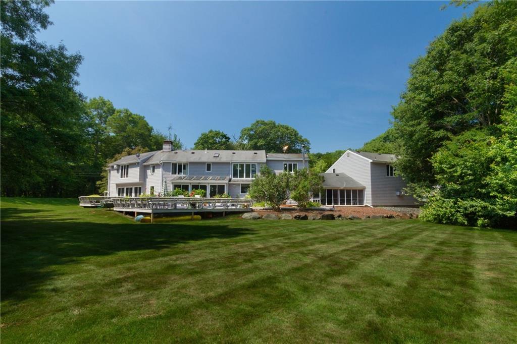 71 Woodland Trail, South Kingstown