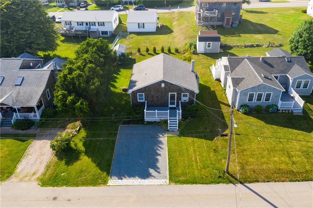 24 Teal Pond Road, Narragansett