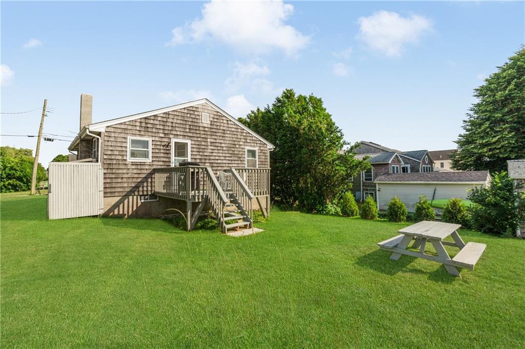 24 Teal Pond Road, Narragansett