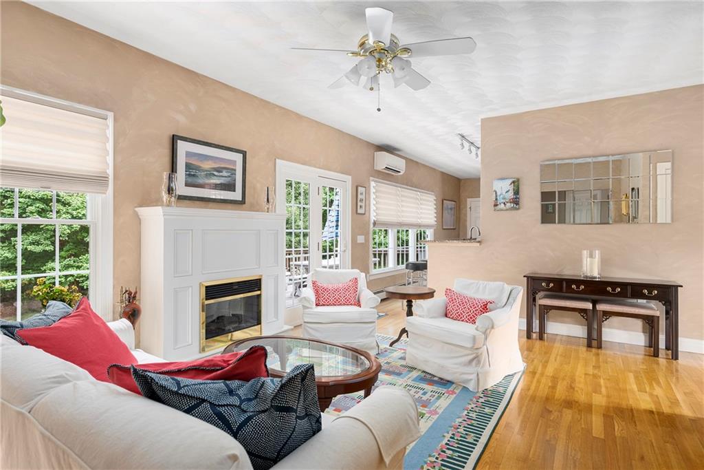 396 Congdon Drive, South Kingstown