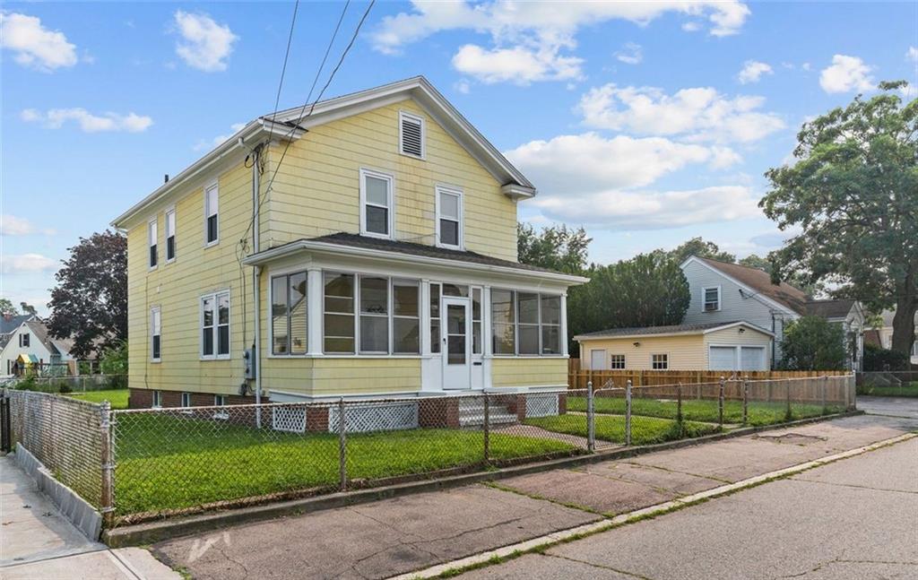 27 Bucklin Street, Pawtucket