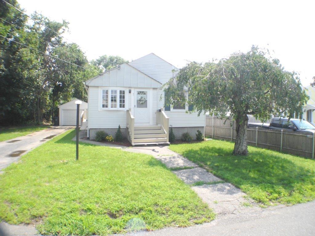 97 Vincent Avenue, East Providence, RI 02914 MLS 1289314 Lila Delman