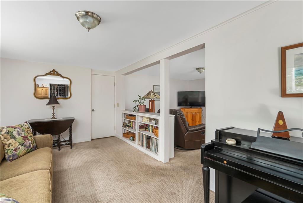 505 Cedar Avenue, East Greenwich