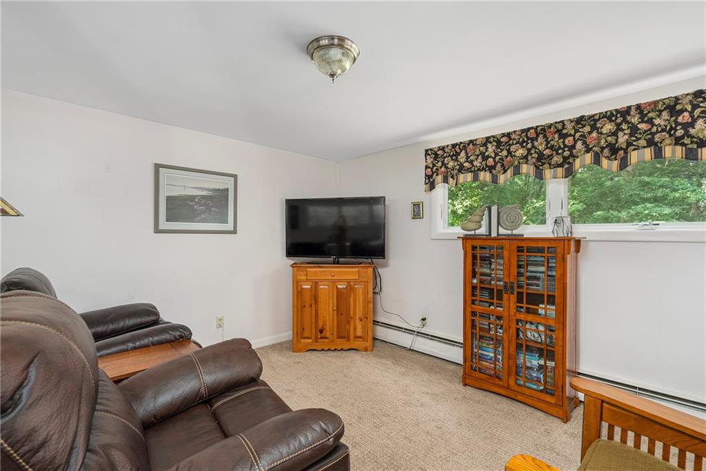 505 Cedar Avenue, East Greenwich