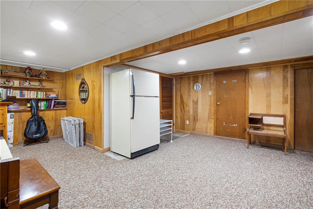 505 Cedar Avenue, East Greenwich