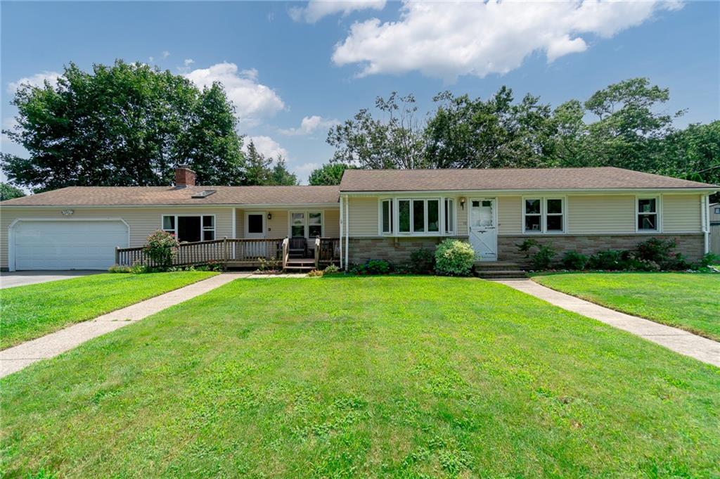 18 Holiday Drive, Lincoln, RI 02865 MLS 1289517 Lila Delman