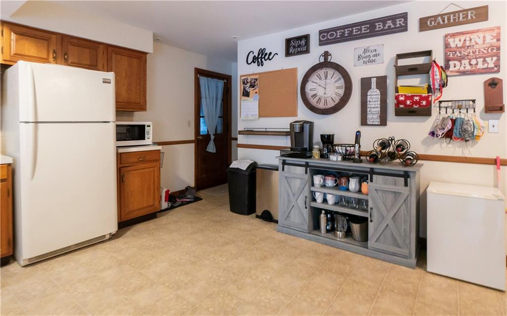 24 Maize Corn Road, Portsmouth, RI 02871 MLS 1289403 Lila Delman