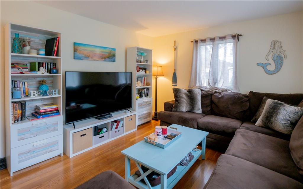 24 Maize Corn Road, Portsmouth, RI 02871 MLS 1289403 Lila Delman