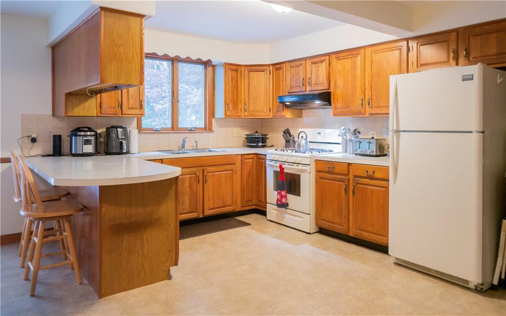 24 Maize Corn Road, Portsmouth, RI 02871 MLS 1289403 Lila Delman