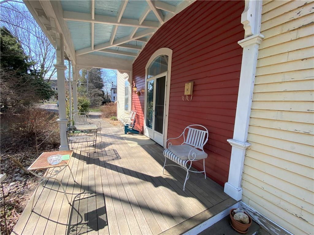 81 Old North Road, South Kingstown